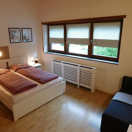 Mendel Stube-3